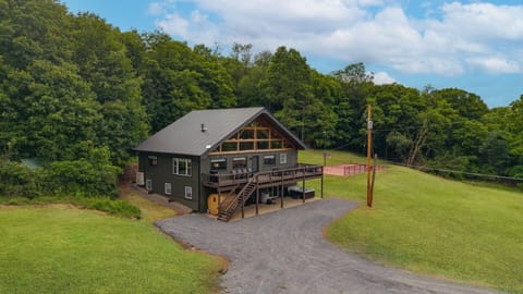 Welcome to the Broad Top Cabin!