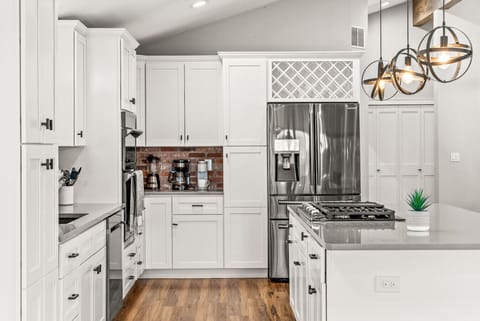 Beautifully updated and fully stocked modern kitchen