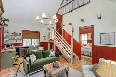 Luxurious Design and Spacious Comfort