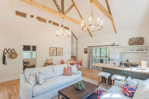 Luxurious Design and Spacious Comfort