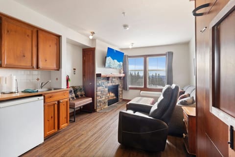 Welcome to Rimfire Lodge 149!