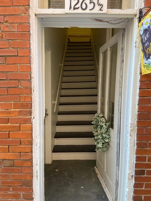 Both apartments are on the 2nd floor above the Nauvoo Emporium Quilt shop.