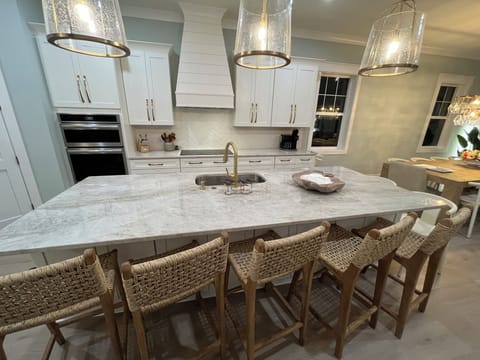 Luxury Gourmet Fully Stocked Kitchen made for Entertaining