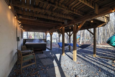 Jacuzzi area for relaxing nights