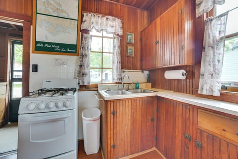 Kitchen | Drip Coffee Maker | Toaster