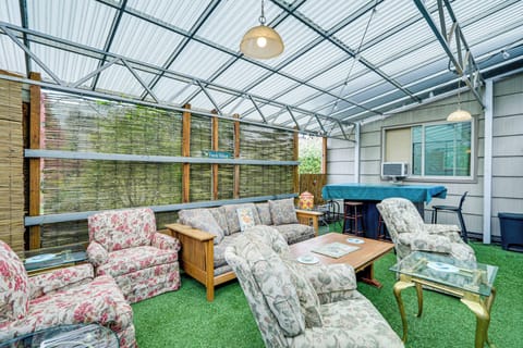 Well-Furnished Outdoor Space