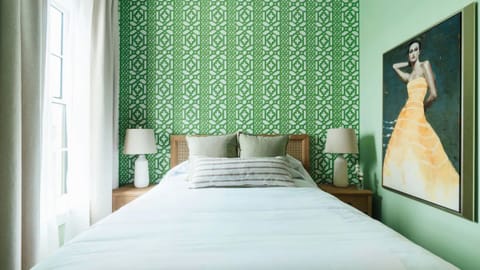 Unit with Queen size bed