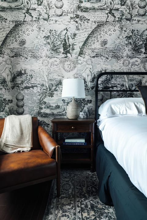 Unit with King size bed