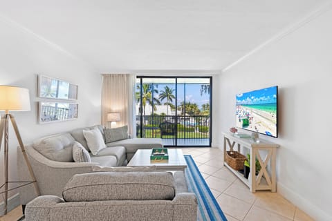 Lounge after the beach with movies and a calming view