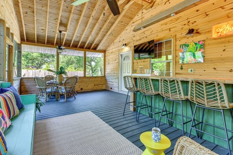 Bay St Louis Vacation Rental | 3BR | 2BA | 1,300 Sq Ft | 3 Steps to Enter