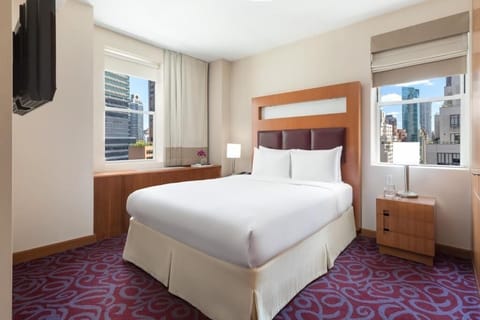 Unit with Queen bed