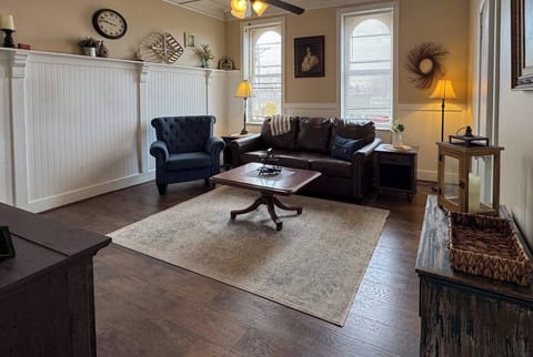 Living room similar to the first row but from a slightly different angle.