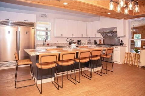 0cbda1f5-8a4f-4413-b26e-276052d24853