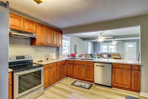 Kitchen | Drip Coffee Maker | Dishwasher