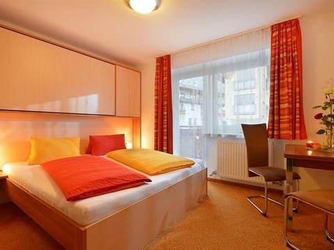 Double room "Relax" with "Almstube" - Holiday home AB Apartment in Salzburgerland