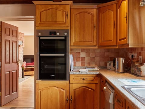 Deck, Shade, Hardwood, Outdoor Furniture, Balcony, Plank, Eco Hotel, Swimming Pool, Wood Flooring, Resort