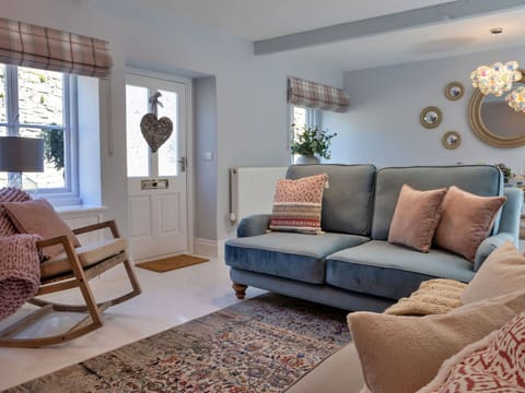 Deck, Shade, Hardwood, Outdoor Furniture, Balcony, Plank, Eco Hotel, Swimming Pool, Wood Flooring, Resort