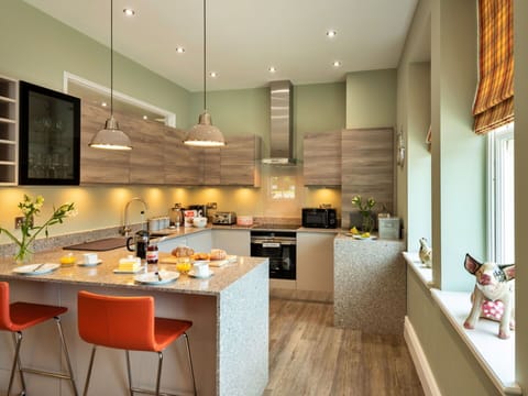 Deck, Shade, Hardwood, Outdoor Furniture, Balcony, Plank, Eco Hotel, Swimming Pool, Wood Flooring, Resort