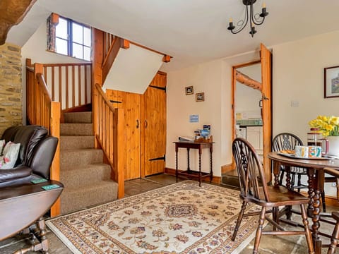 Deck, Shade, Hardwood, Outdoor Furniture, Balcony, Plank, Eco Hotel, Swimming Pool, Wood Flooring, Resort