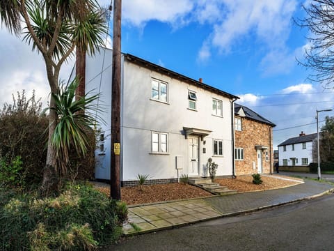 Apartment, Mountain Range, Valley, Alps, Hotel, Mountain Village
