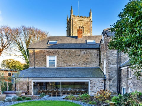 Apartment, Balcony, Shade, Marina, Hotel, Dock