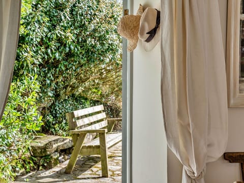 Apartment, Mountain Range, Valley, Alps, Hotel, Mountain Village