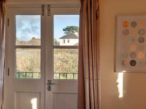 Apartment, Mountain Range, Valley, Alps, Hotel, Mountain Village