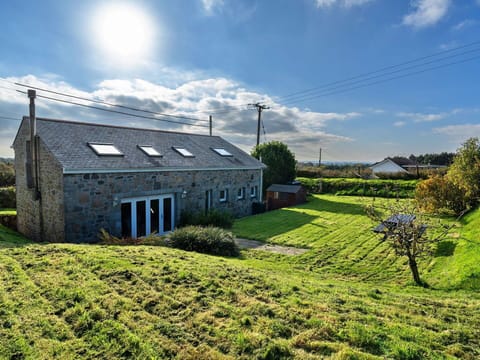 Apartment, Mountain Range, Valley, Alps, Hotel, Mountain Village