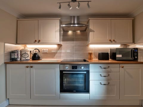 Apartment, Mountain Range, Valley, Alps, Hotel, Mountain Village