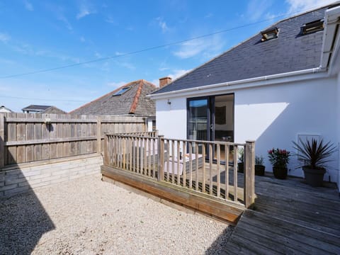 Apartment, Mountain Range, Valley, Alps, Hotel, Mountain Village