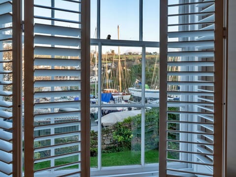 Apartment, Balcony, Shade, Marina, Hotel, Dock