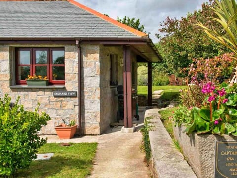 Apartment, Mountain Range, Valley, Alps, Hotel, Mountain Village