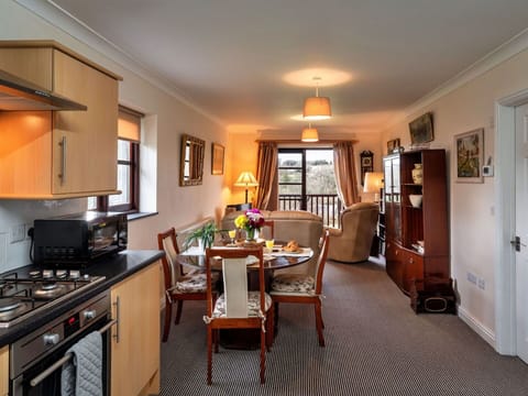 Apartment, Mountain Range, Valley, Alps, Hotel, Mountain Village