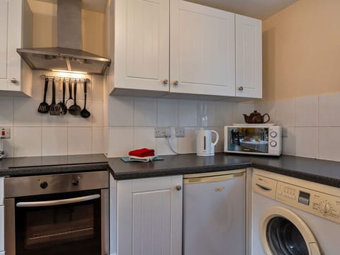 Apartment, Balcony, Shade, Marina, Hotel, Dock