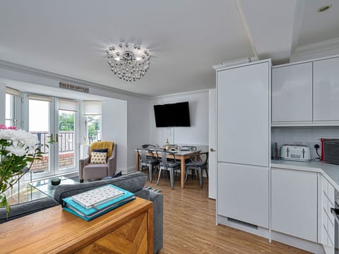 Apartment, Balcony, Shade, Marina, Hotel, Dock