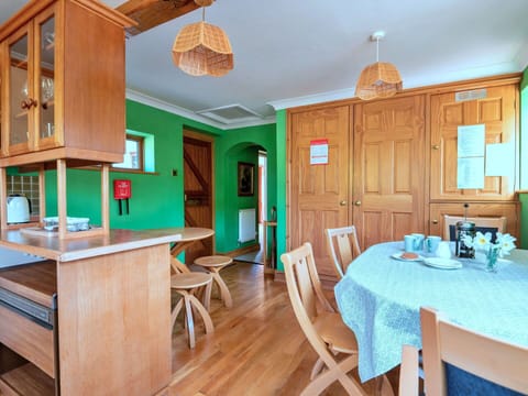 Apartment, Balcony, Shade, Marina, Hotel, Dock