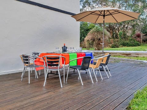 Apartment, Balcony, Shade, Marina, Hotel, Dock