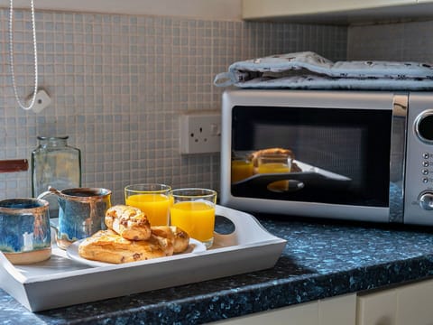 Apartment, Balcony, Shade, Marina, Hotel, Dock