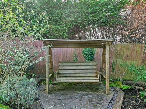 Apartment, Balcony, Shade, Marina, Hotel, Dock