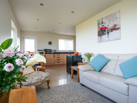 Apartment, Balcony, Shade, Marina, Hotel, Dock