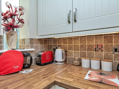 Apartment, Balcony, Shade, Marina, Hotel, Dock