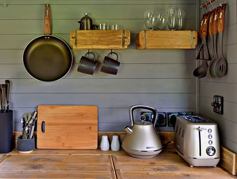 Apartment, Balcony, Shade, Marina, Hotel, Dock