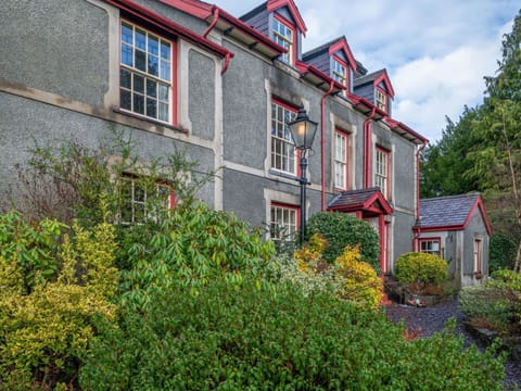 Apartment, Balcony, Shade, Marina, Hotel, Dock