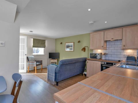 Apartment, Balcony, Shade, Marina, Hotel, Dock