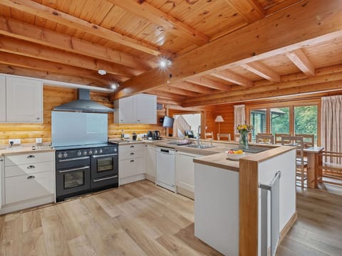 Apartment, Balcony, Shade, Marina, Hotel, Dock