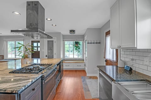 Indoors, Kitchen, Floor, Flooring, Cooktop