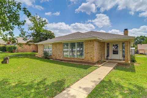 Property Exterior | Single-Story Townhome | Keyless Entry