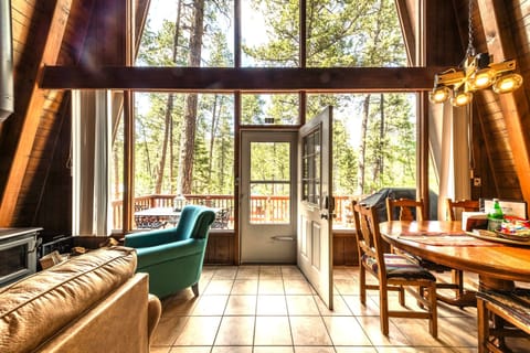 Welcome to our Magical Cabin in Ruidoso's Upper Canyon