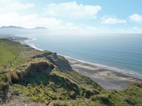 Surrounding area | Sands - Wendon Holidays, Caernarfon