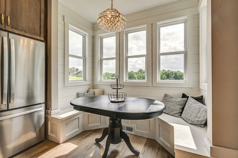 Dining Nook | 1st Floor | Dishware/Flatware